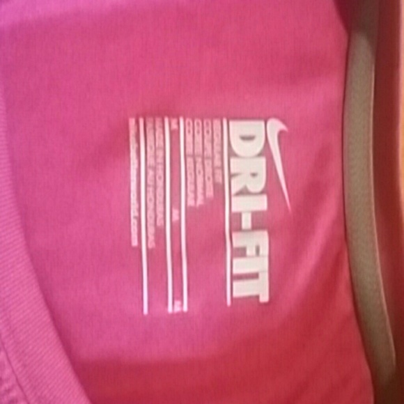 Nike Drifit shirt - Picture 2 of 4